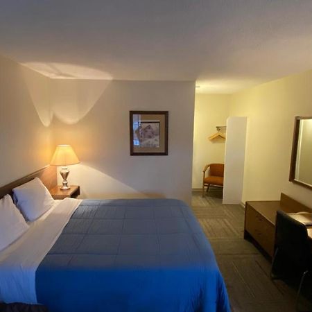 Houston Motor Inn Bagian luar foto