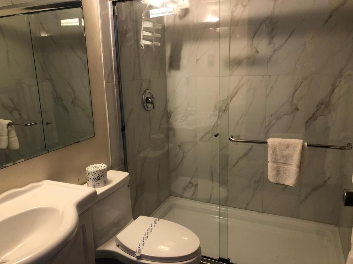 Houston Motor Inn Bagian luar foto